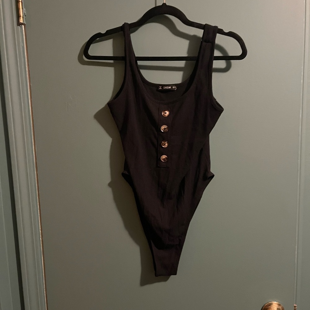 Black bodysuit🖤